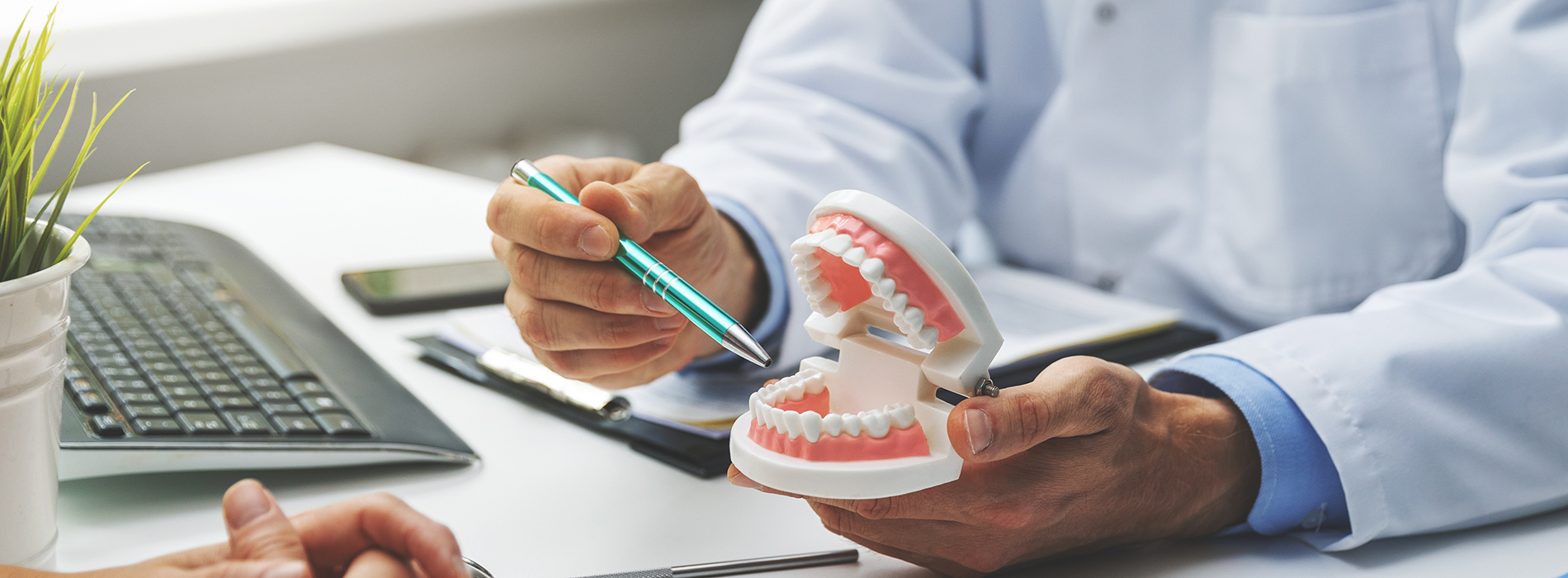  html    head  title 500 Internal Server Error  title   head    body    center  h1 500 Internal Server Error  h1   center    hr  center nginx 1.29.3  center     body     html 